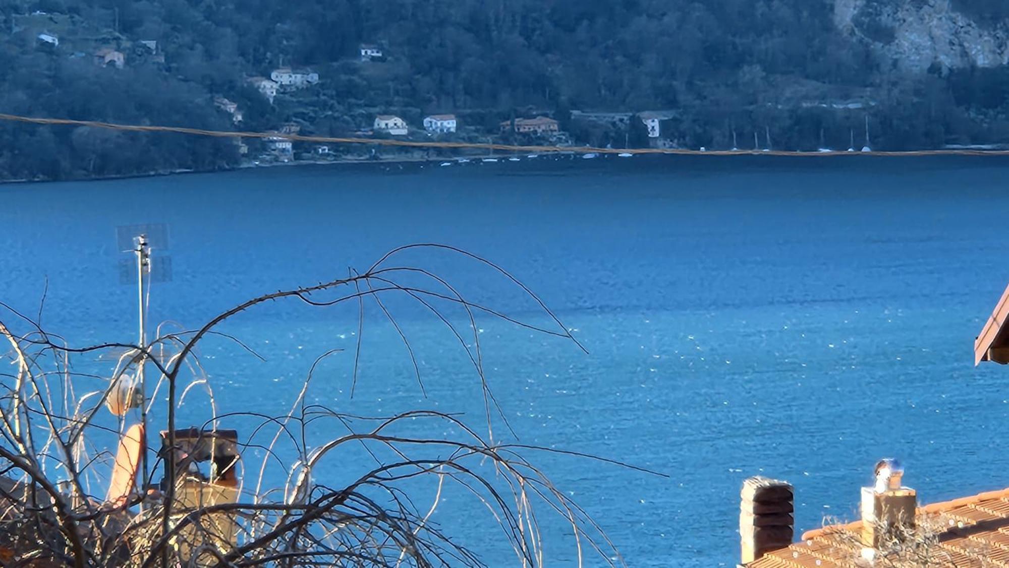 Laura'S Cottage With Lake View, Detached, 5 Kilometers From Varenna Лиерна Екстериор снимка