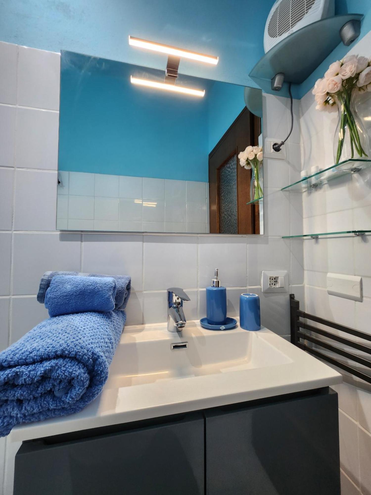 Laura'S Cottage With Lake View, Detached, 5 Kilometers From Varenna Лиерна Екстериор снимка