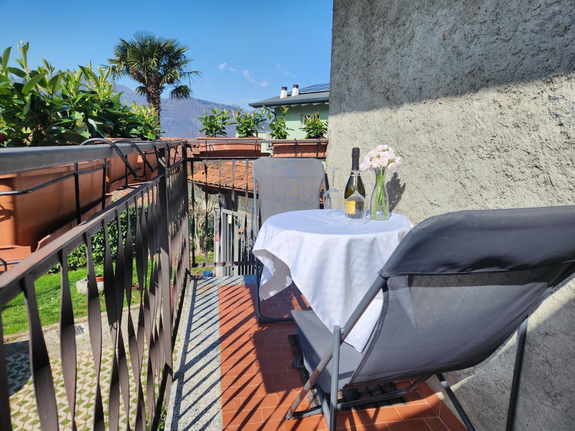 Laura'S Cottage With Lake View, Detached, 5 Kilometers From Varenna Лиерна Екстериор снимка